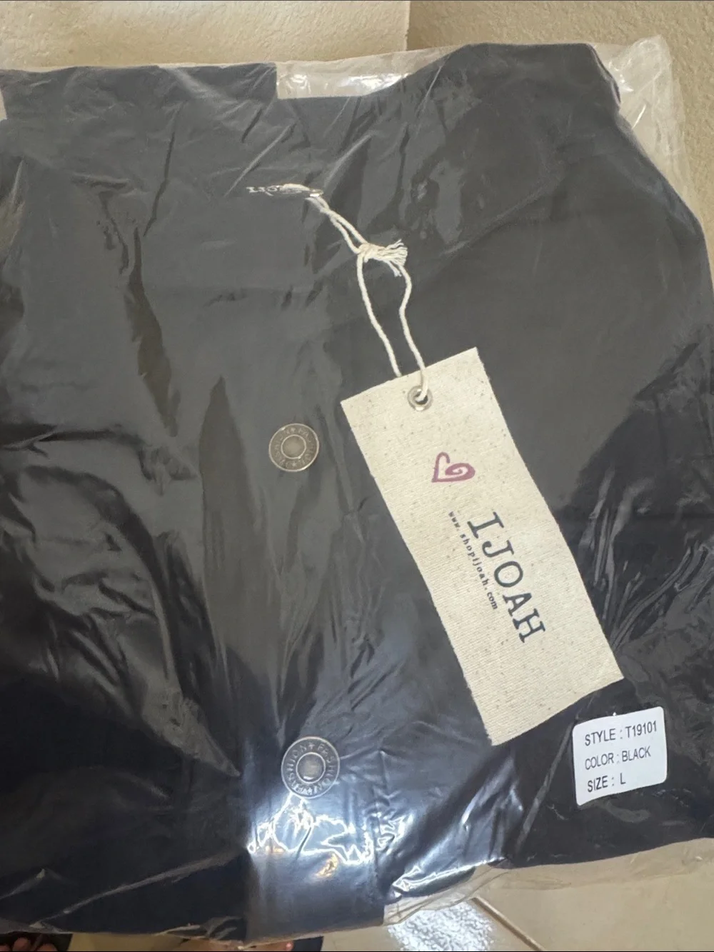 J.O.A. cropped black
